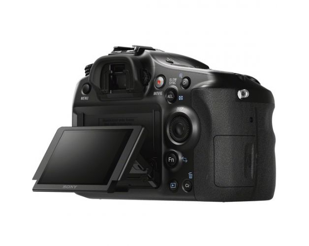 ციფრული კამერა Sony Alpha ILCA-68K Black + Lens EF-S 18-55 SAM II