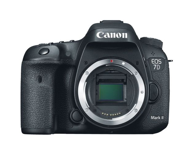 ფოტოაპარატი Canon EOS 7D Mark II Body
